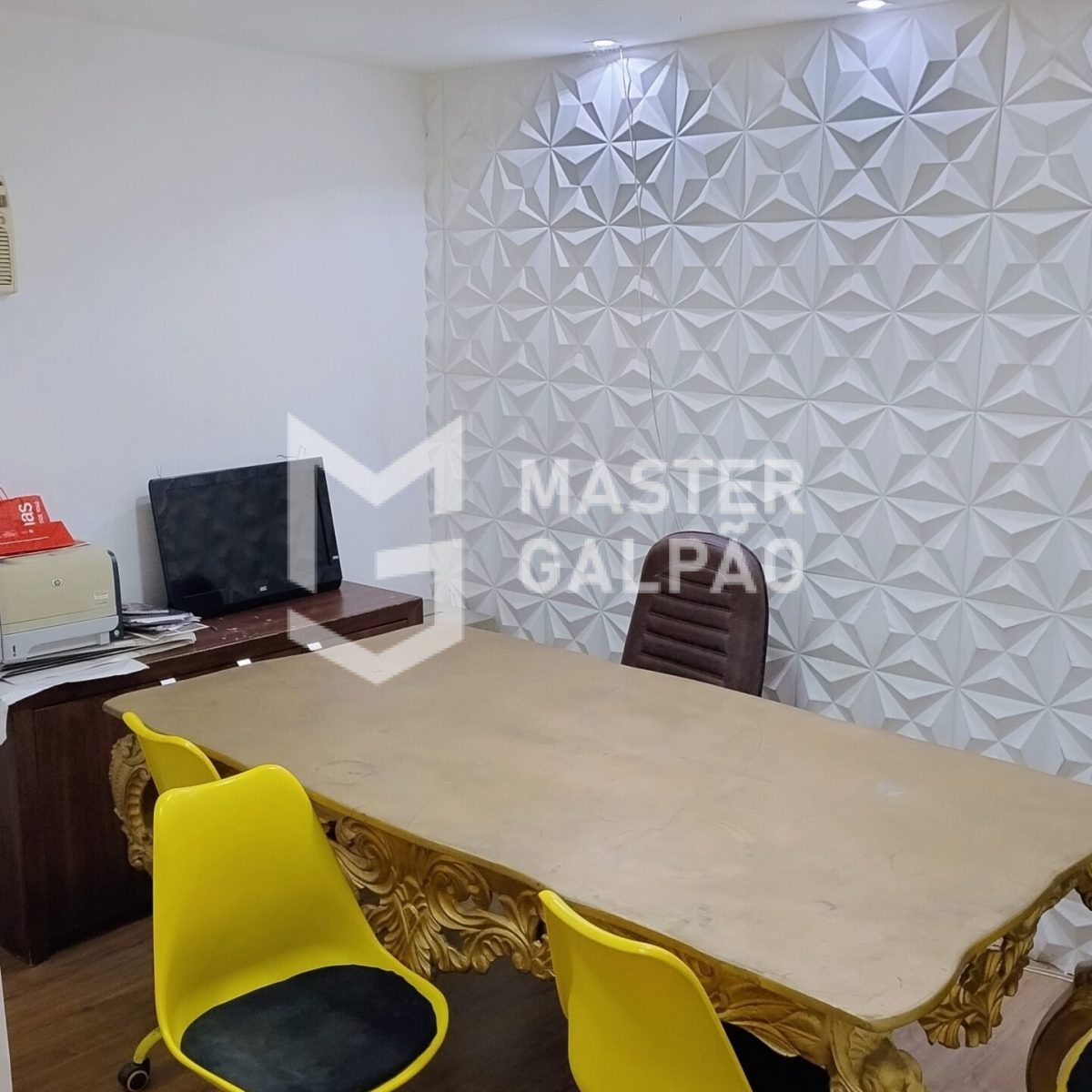 Galpão Comercial com Mezanino – BH