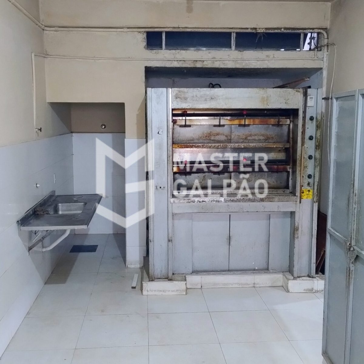 Loja Comercial 160m² em Novo Progresso – Contagem