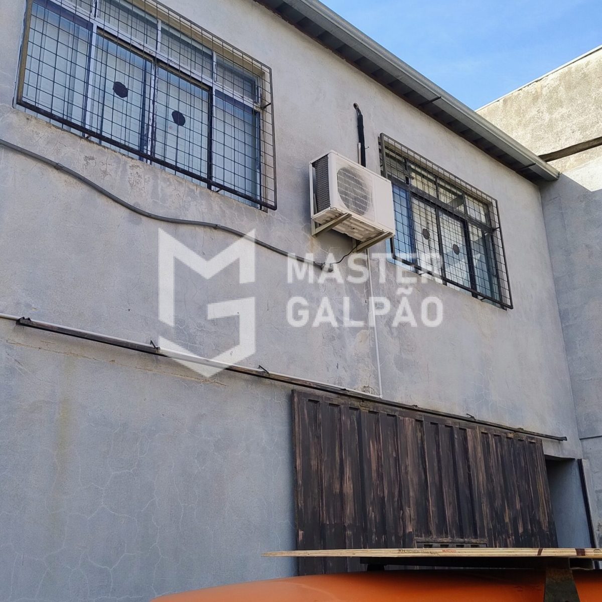Locação e Venda Galpão 400m² em Novo Progresso – Contagem