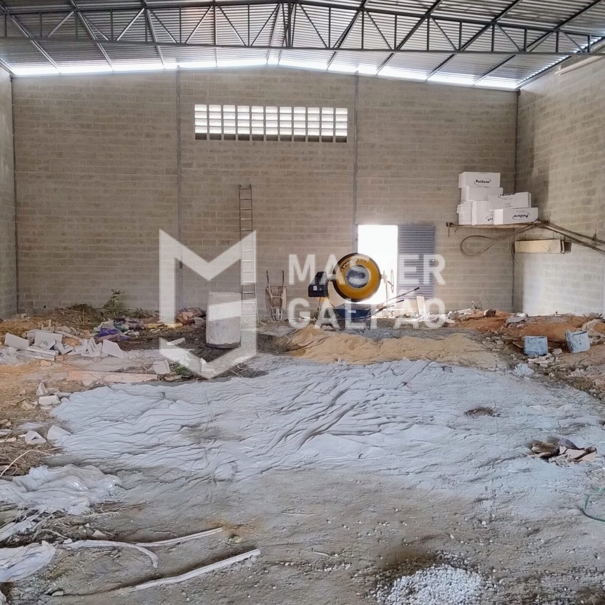 Galpão de 470m² para Locação – Castelo BH