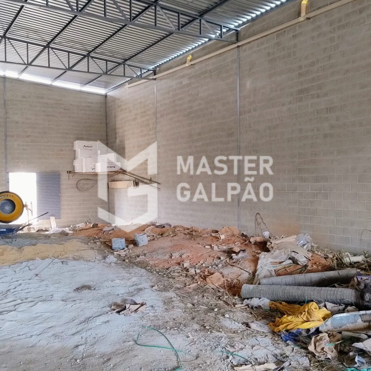 Galpão de 470m² para Locação – Castelo BH