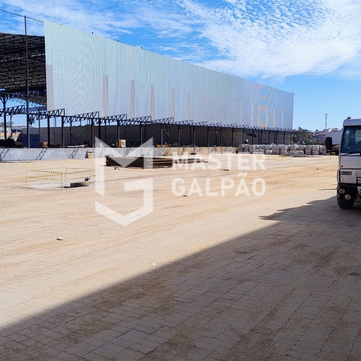 Galpão Logístico Padrão AAA – BR‑040