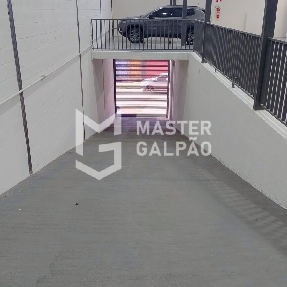 Galpão com Acesso Duplo – Jardim Industrial