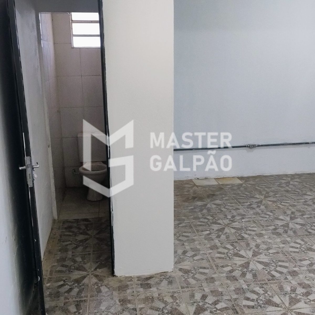 Galpão de 700m² | BR‑040 – Ribeirão das Neves/MG