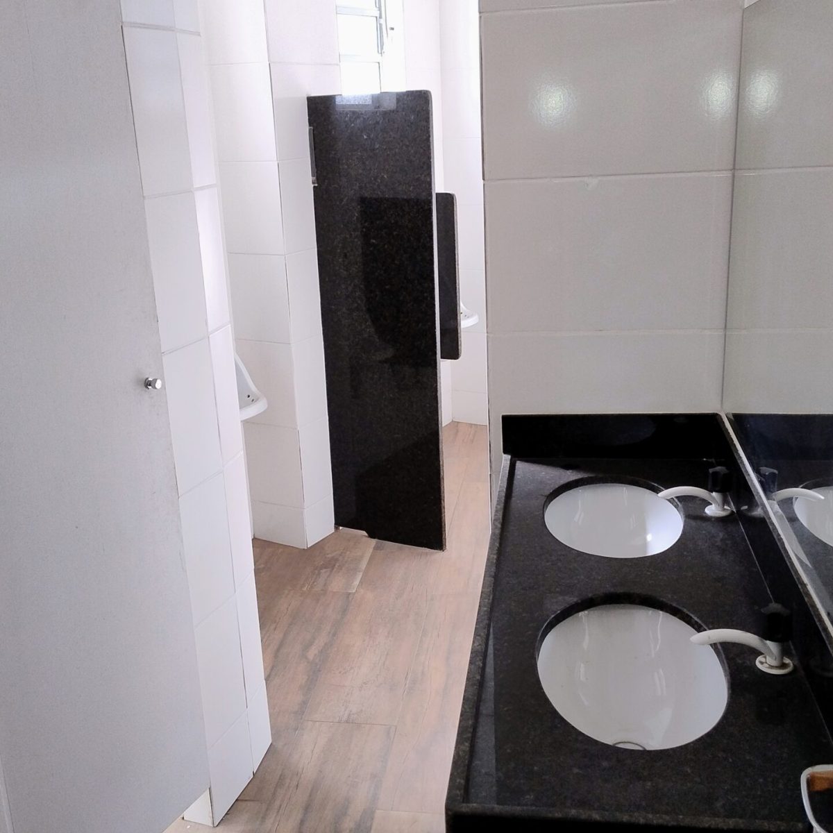 Prédio Comercial 3 Andares | Ressaca – Contagem/MG