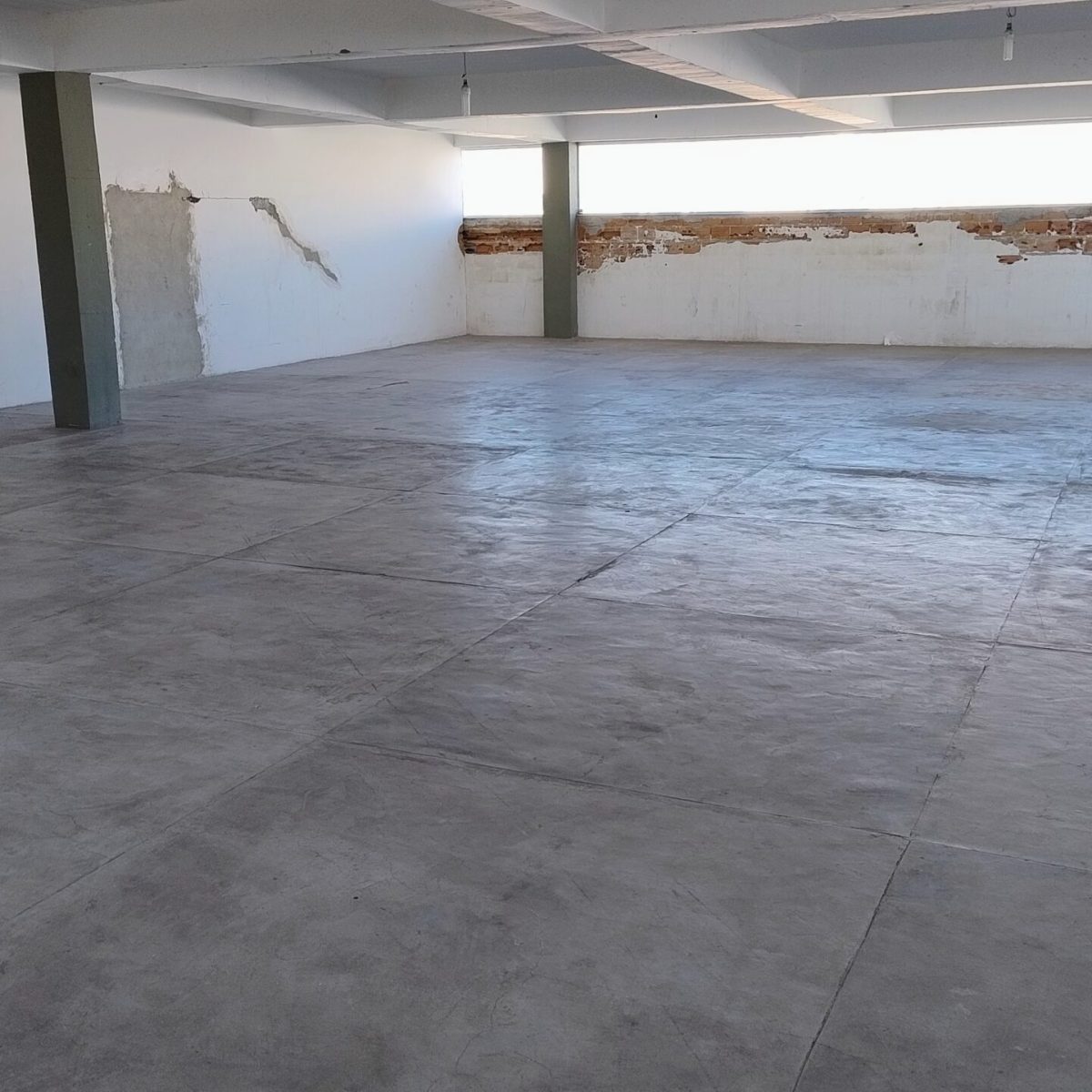 Prédio Comercial 3 Andares | Ressaca – Contagem/MG