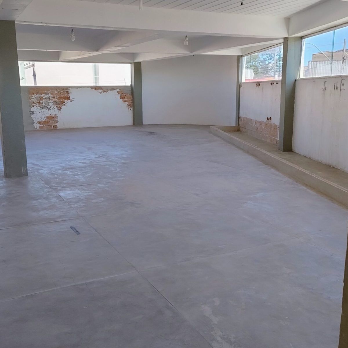 Prédio Comercial 3 Andares | Ressaca – Contagem/MG