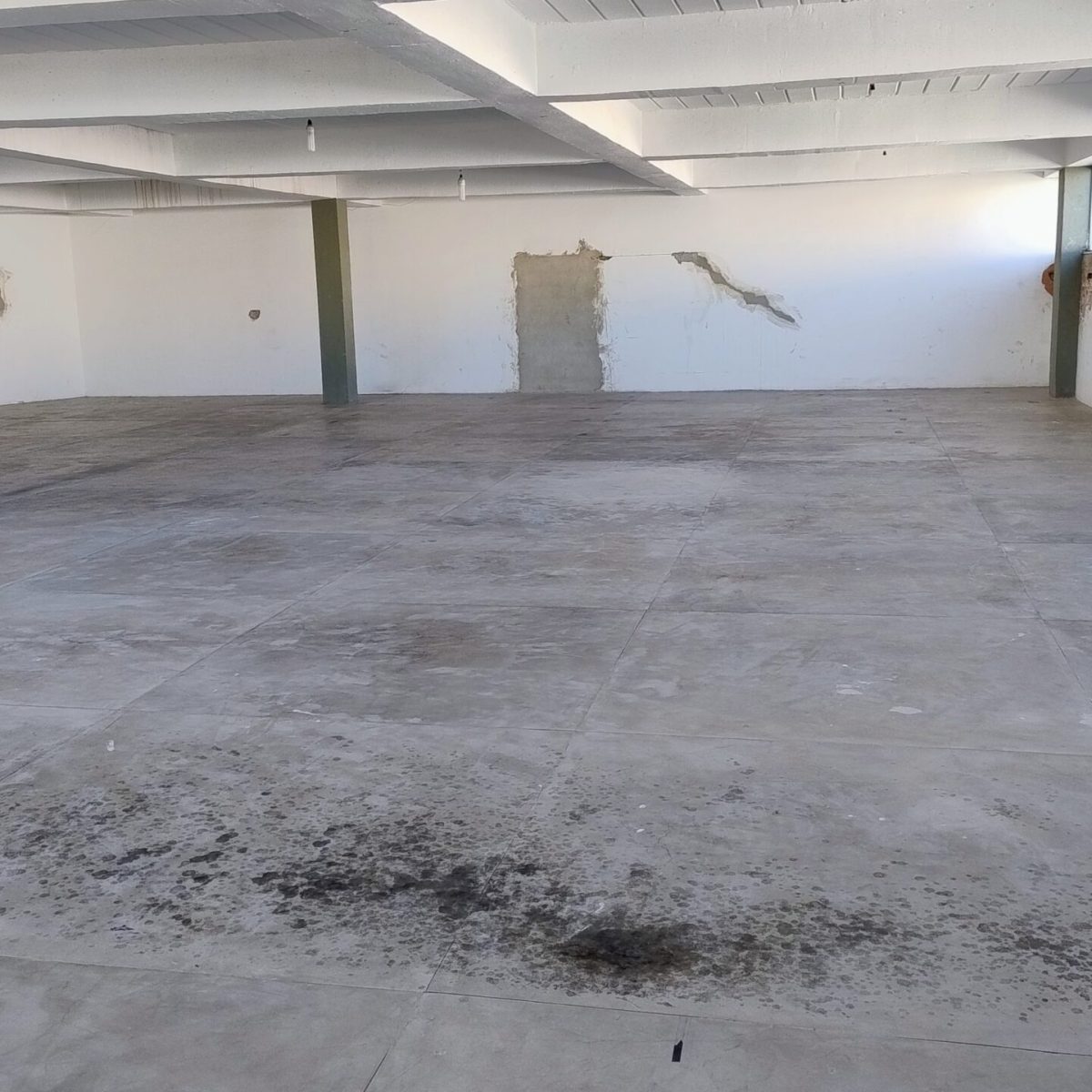 Prédio Comercial 3 Andares | Ressaca – Contagem/MG