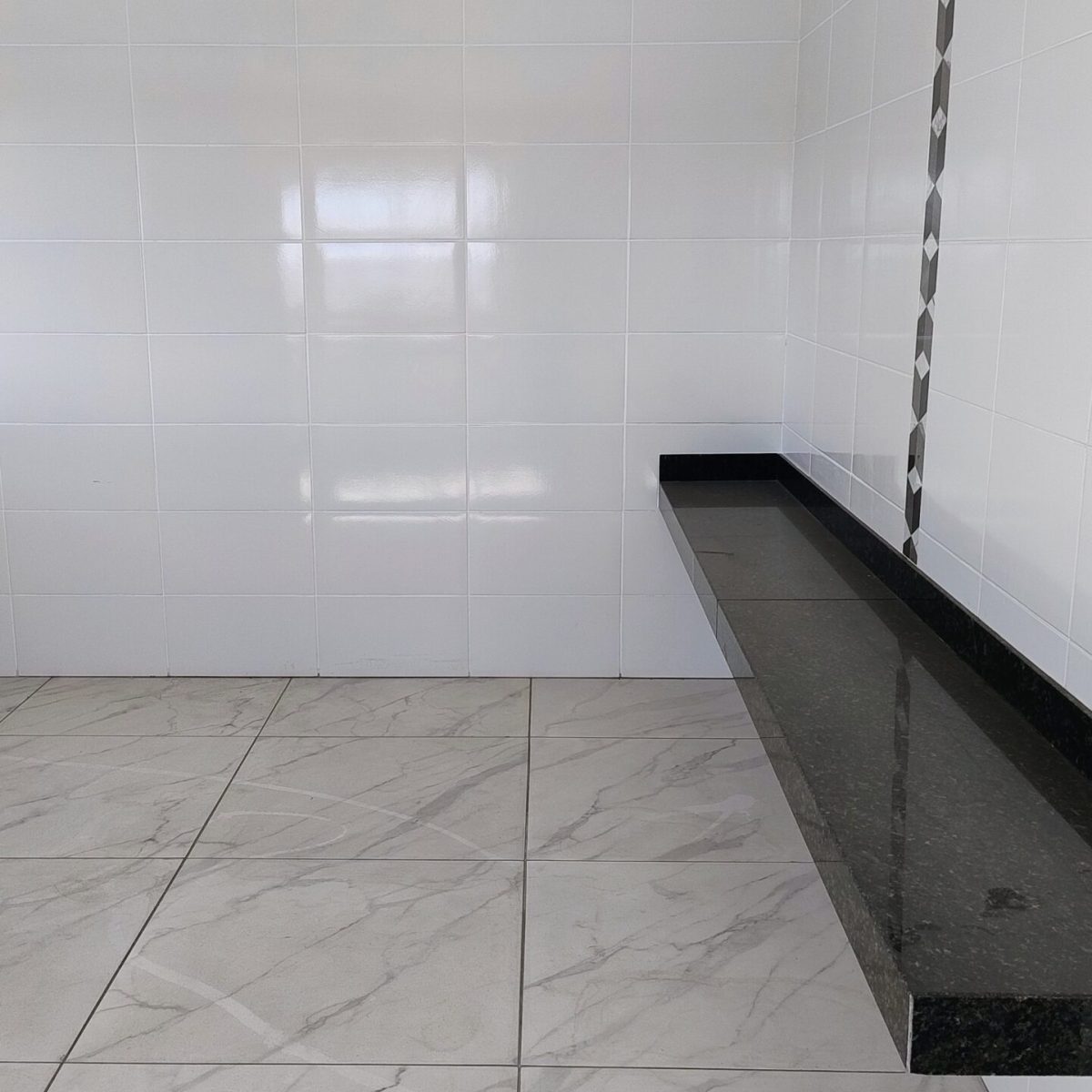 Prédio Comercial 3 Andares | Ressaca – Contagem/MG