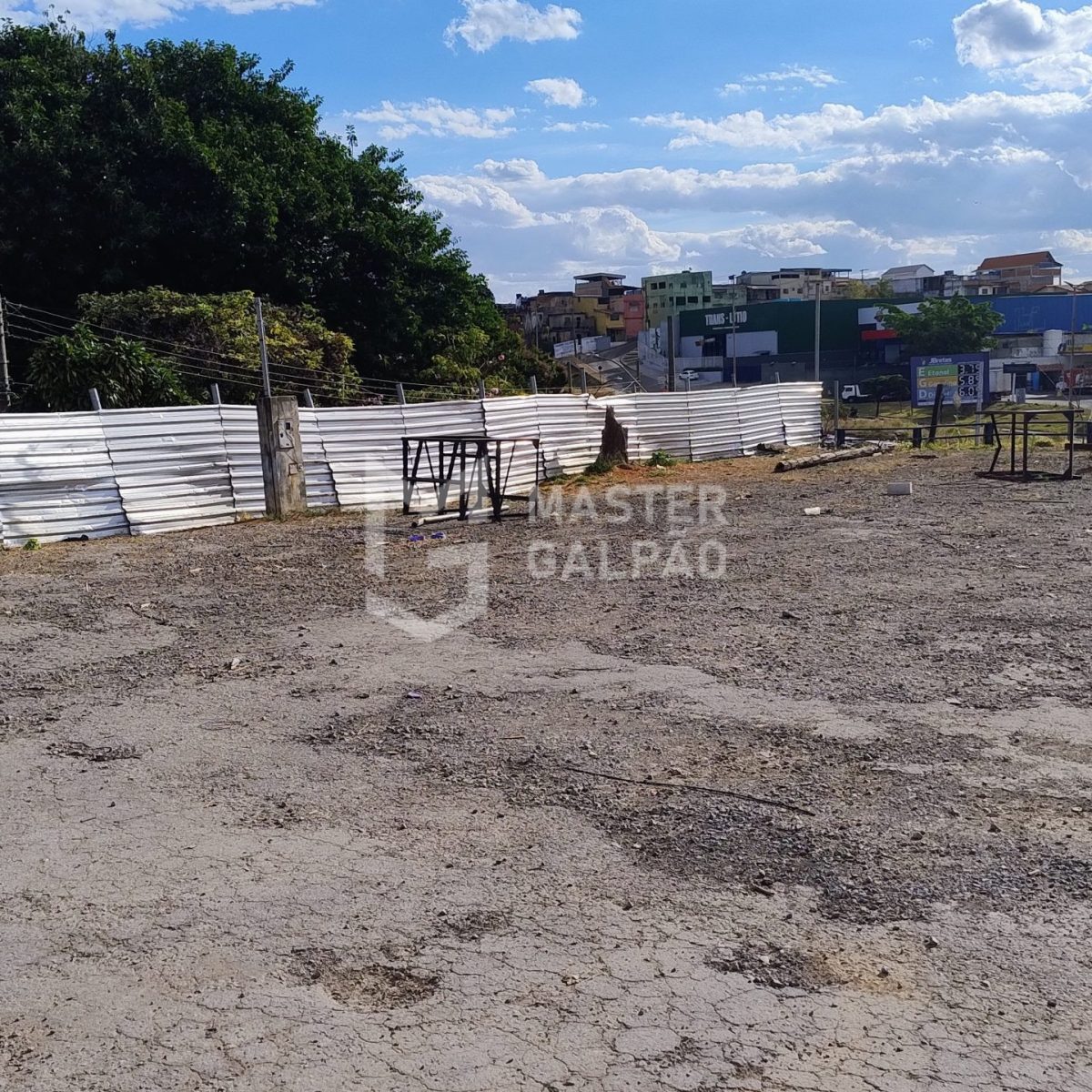 Área para venda ou locação em BH