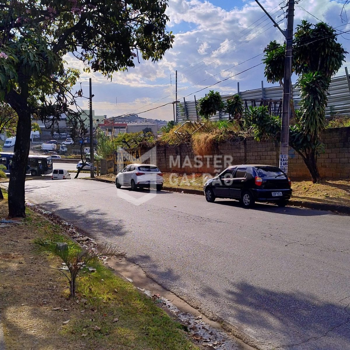 Área para venda ou locação em BH
