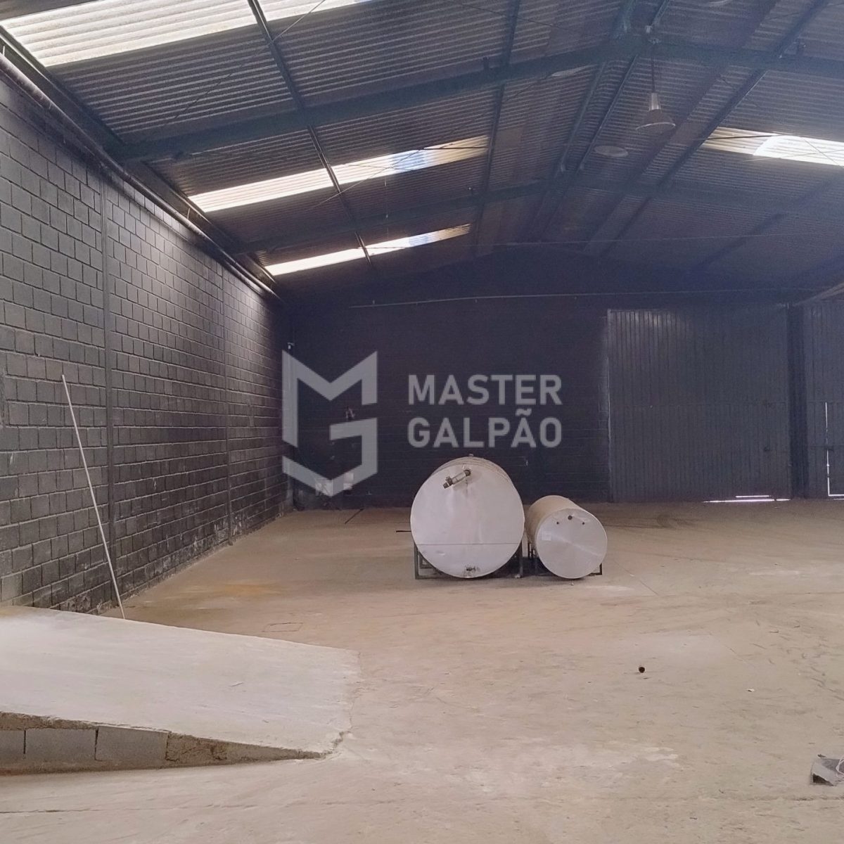Galpão de 600m² em Contagem