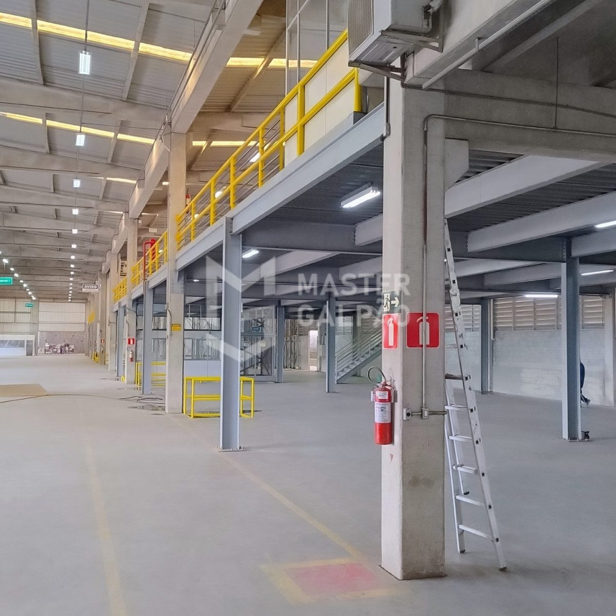 Galpão de 7.488m² em Contagem
