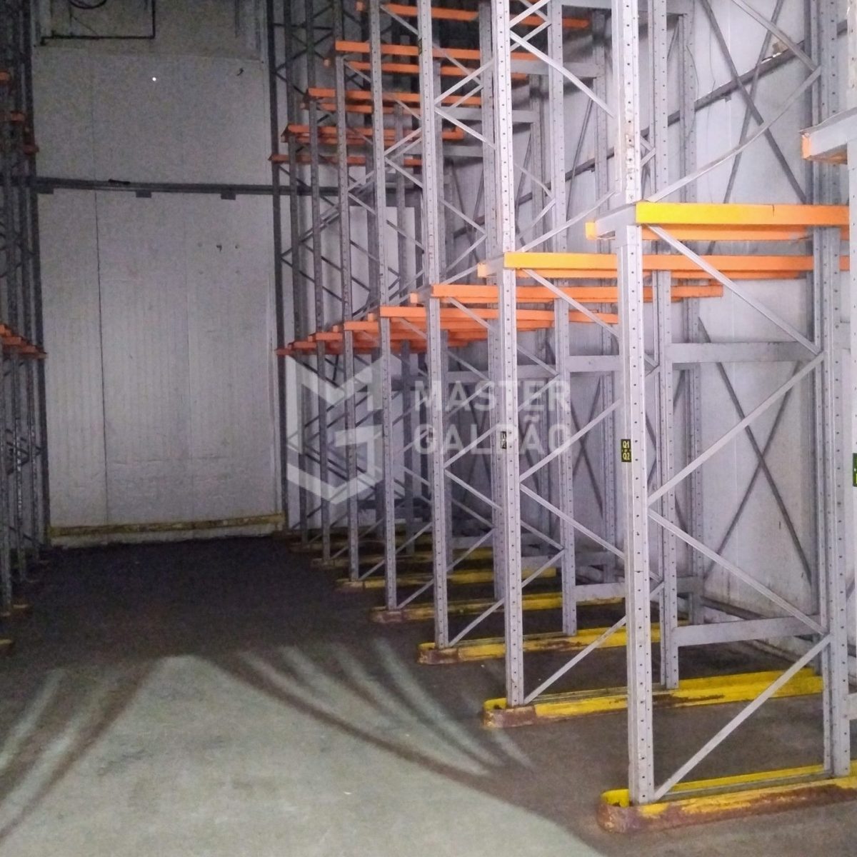 Galpão de 7.488m² em Contagem