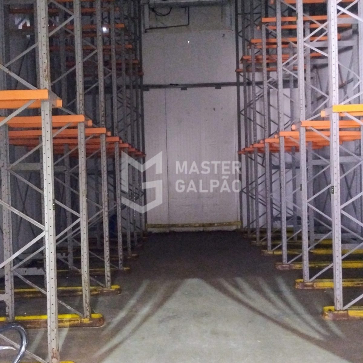 Galpão de 7.488m² em Contagem