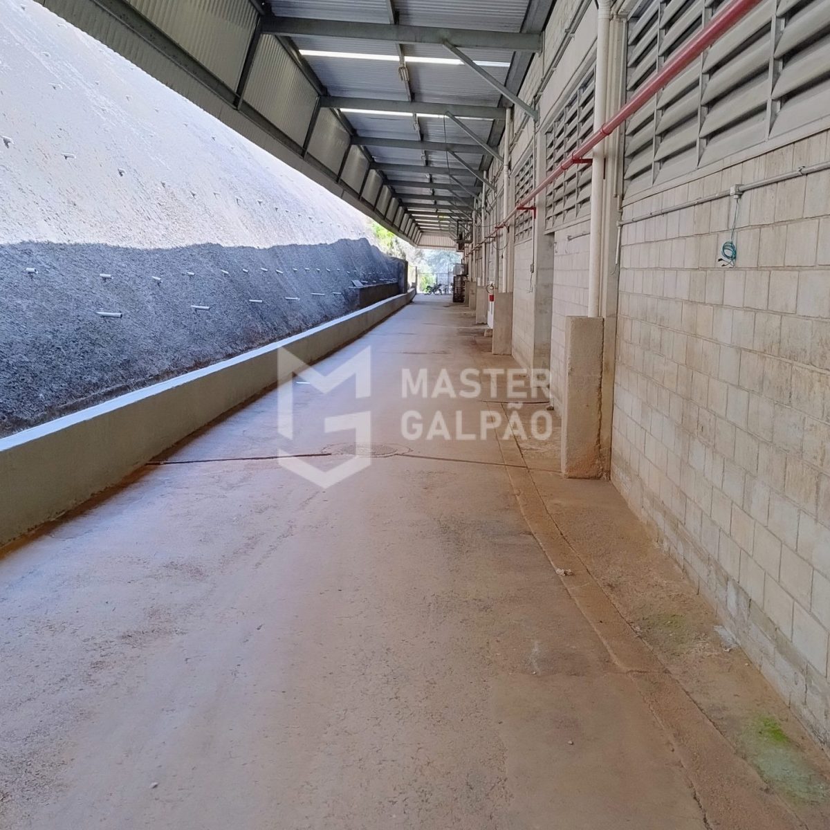Galpão de 7.488m² em Contagem