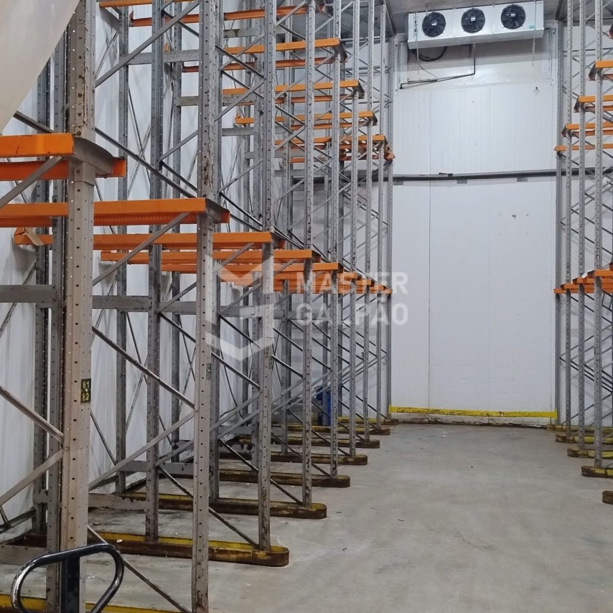 Galpão de 7.488m² em Contagem
