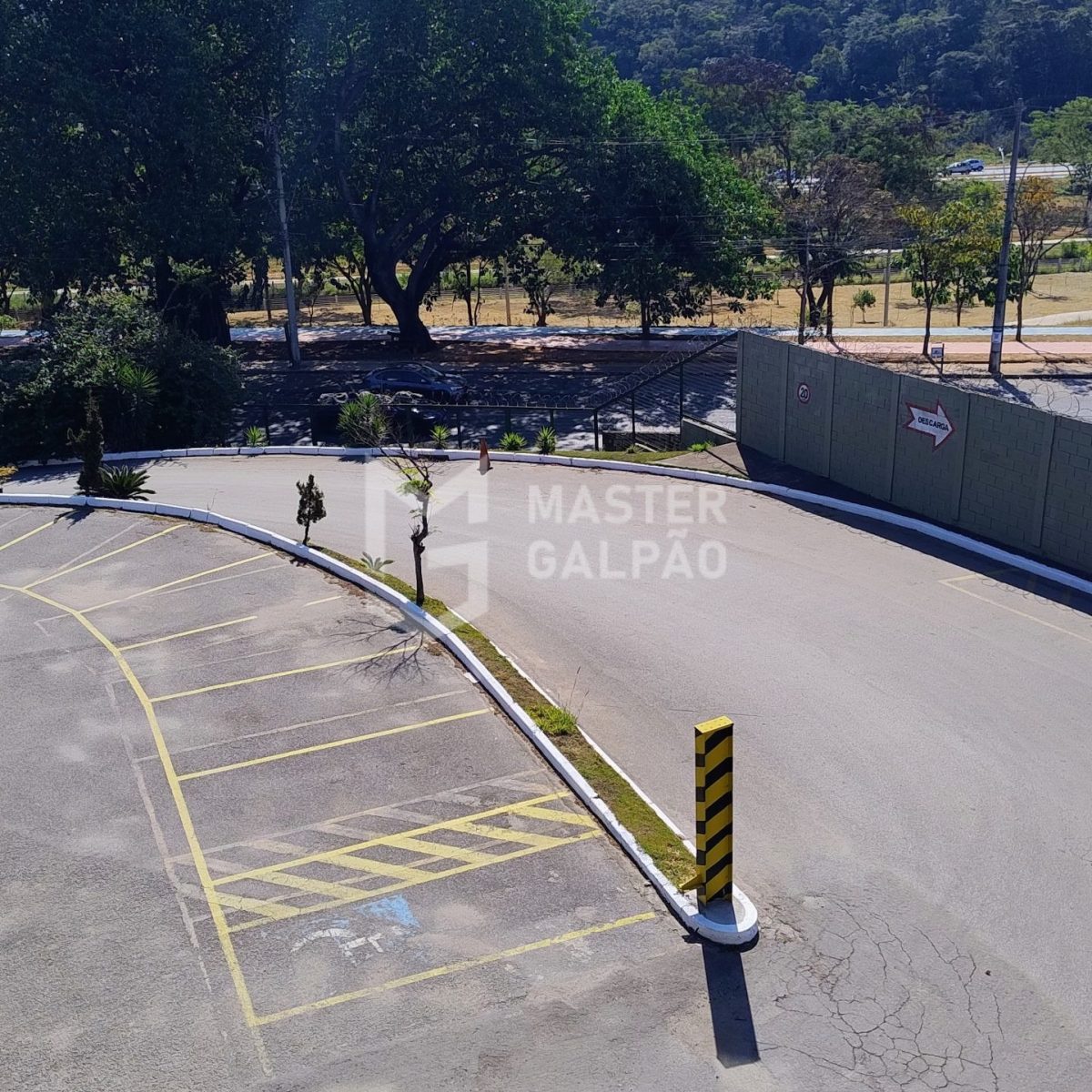 Galpão de 7.488m² em Contagem