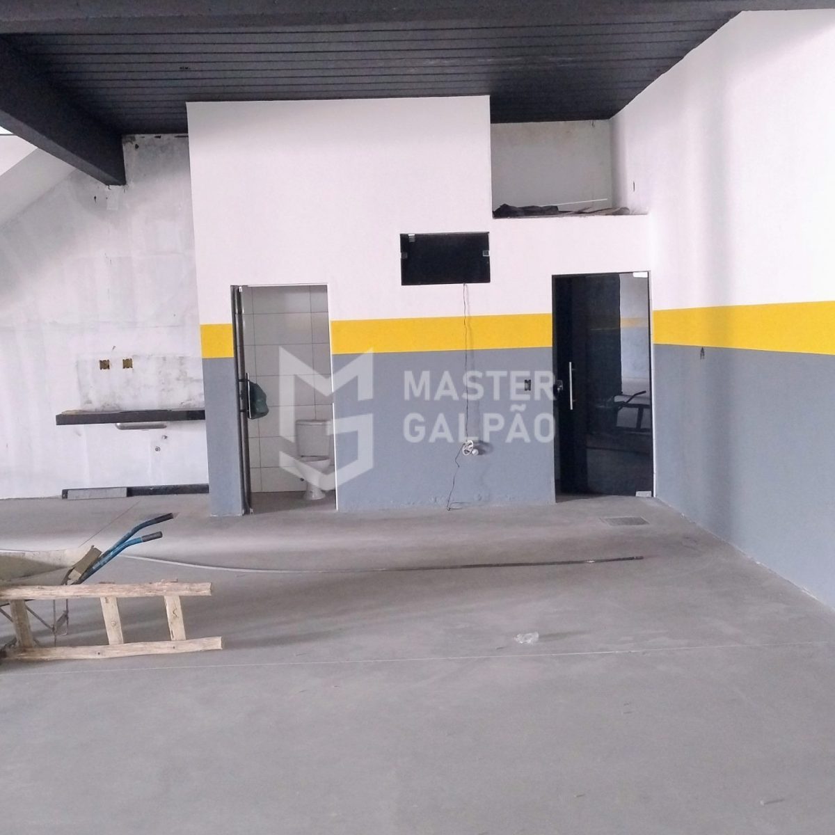 Galpão de 690m² em Contagem