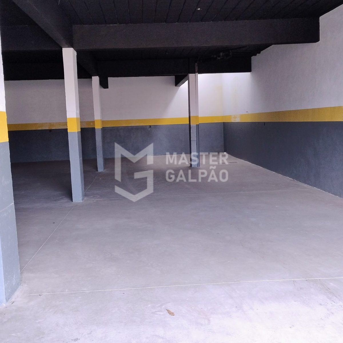Galpão de 690m² em Contagem