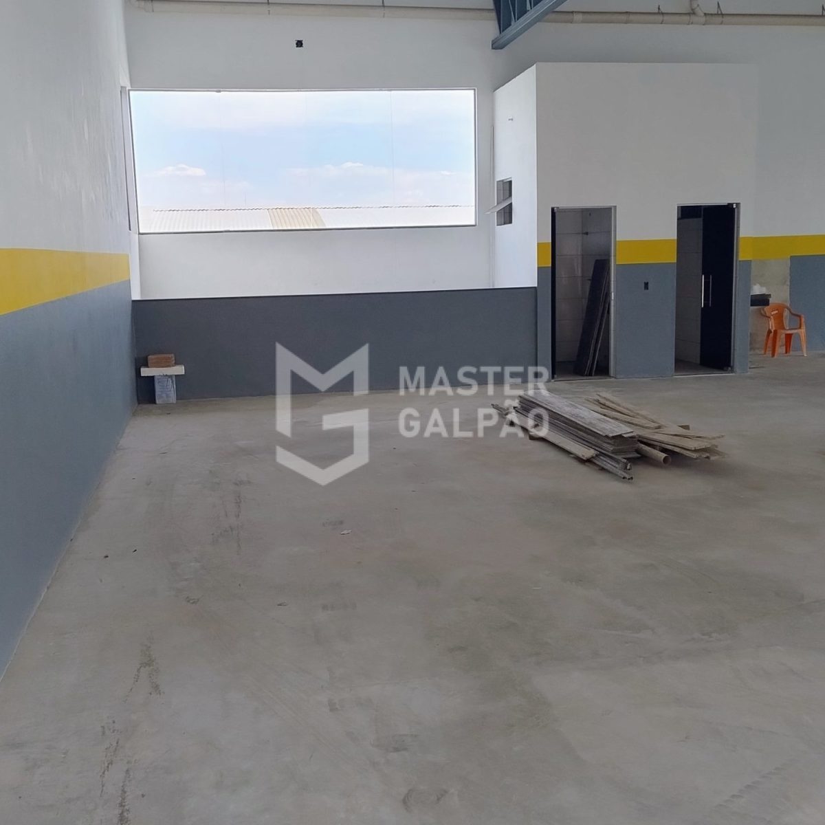 Galpão de 690m² em Contagem
