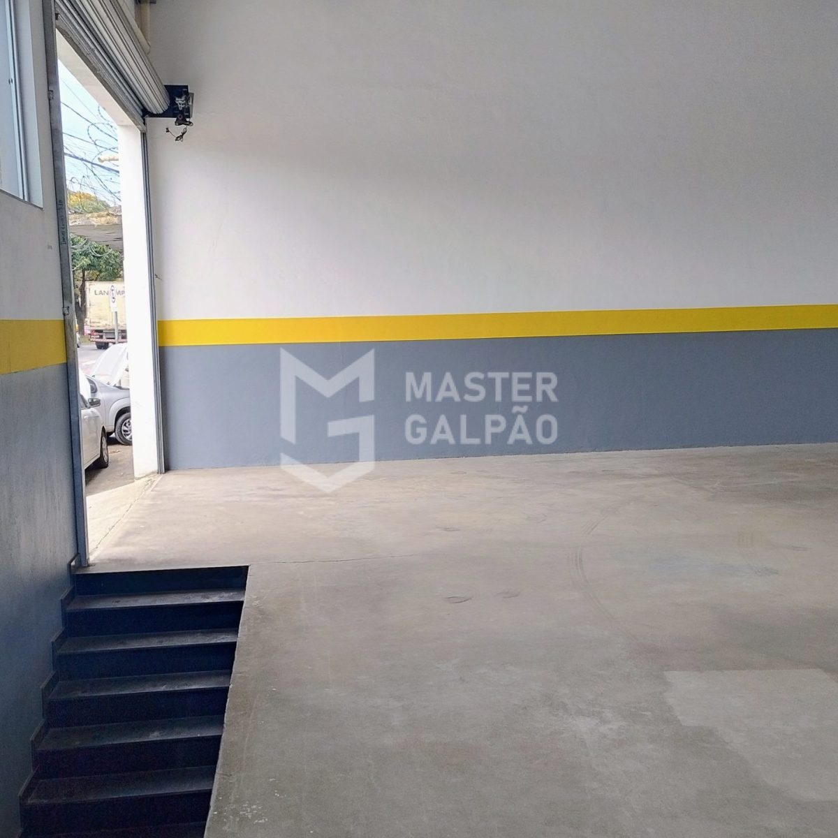 Galpão de 690m² em Contagem
