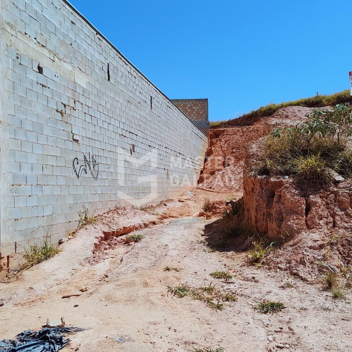 Lote de 360m² no Bairro Estreito