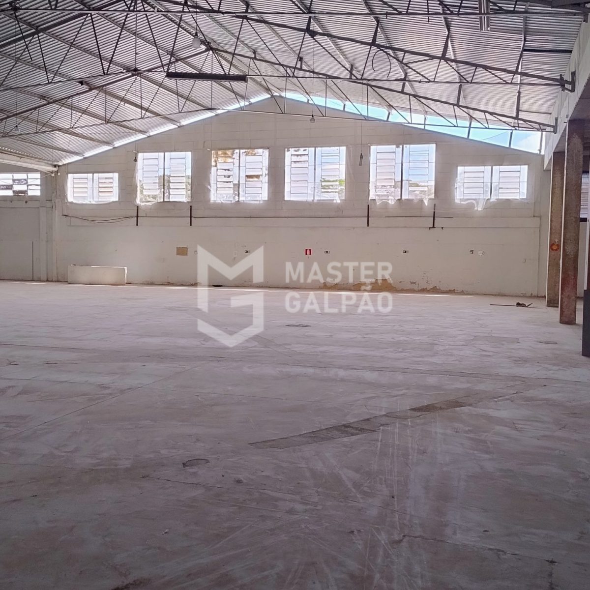 Galpão 5.400 m² | São Francisco – Belo Horizonte/MG