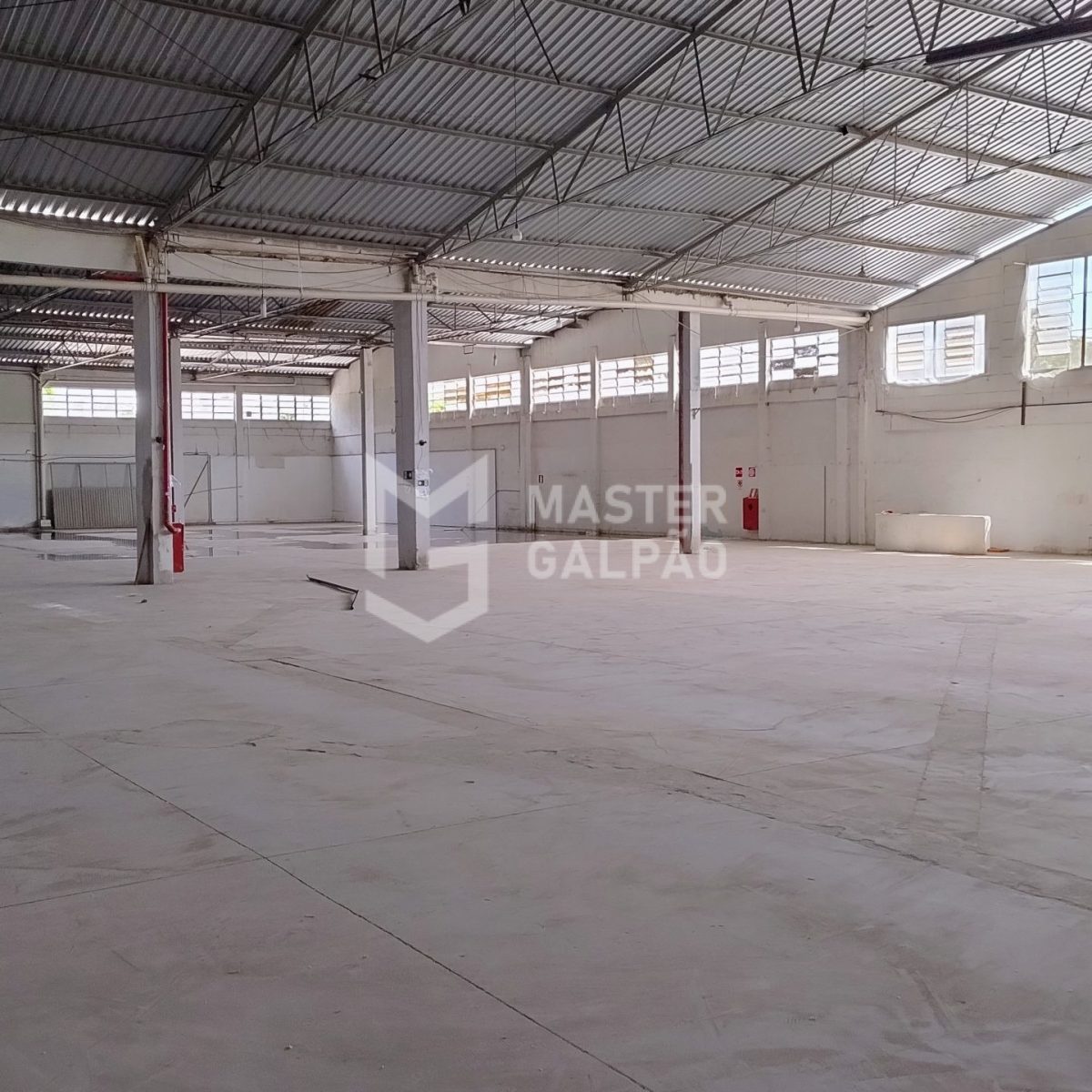 Galpão 5.400 m² | São Francisco – Belo Horizonte/MG