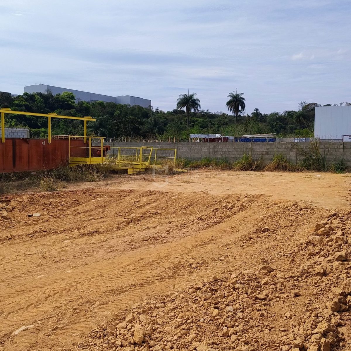 Galpão para Locação em Betim | 5.870 m² com Pontes Rolantes