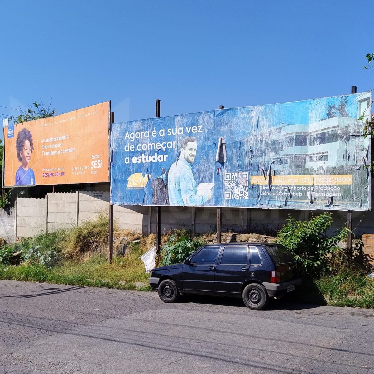 Lote comercial à venda em Betim com 279 m², de esquina e em frente à Prefeitura. Possui construção antiga, água, energia e documentação regularizada.