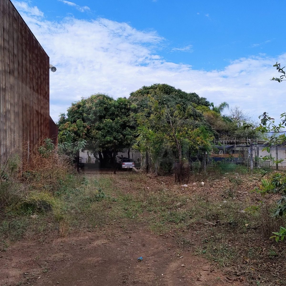 Área Industrial e Galpão à Venda Cinco - Contagem