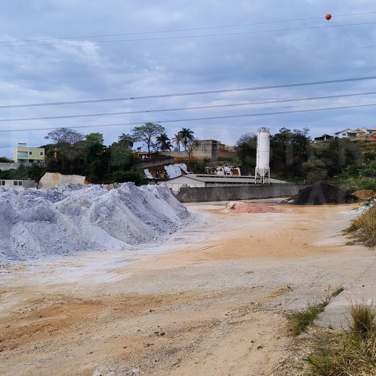 Área Comercial à Venda em Contagem | 5.650 m²