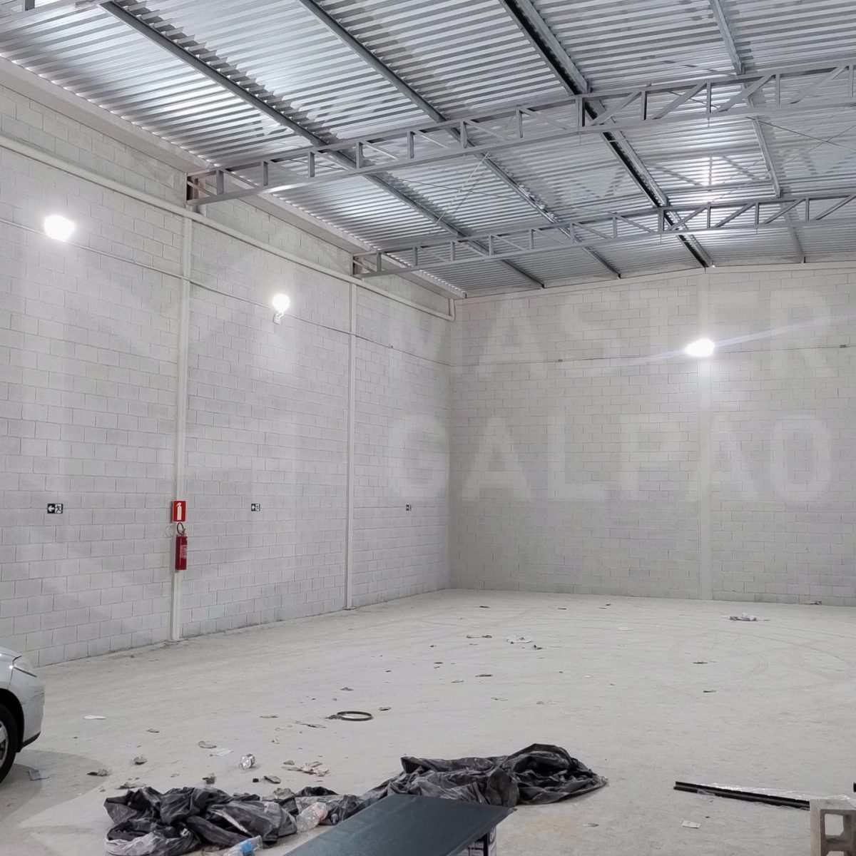Galpão para Locação em Betim | 320 m²