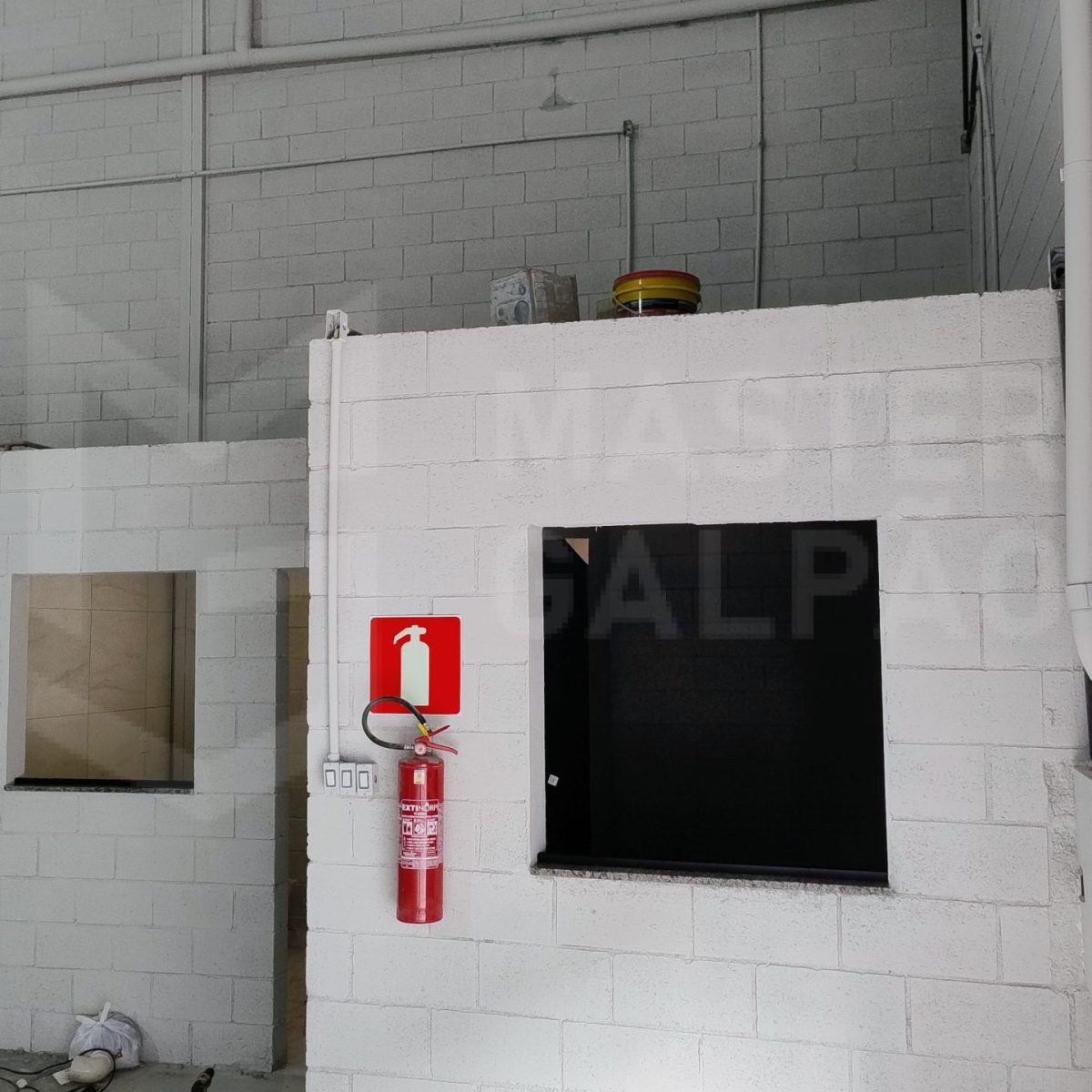 Galpão para Locação em Betim | 320 m²