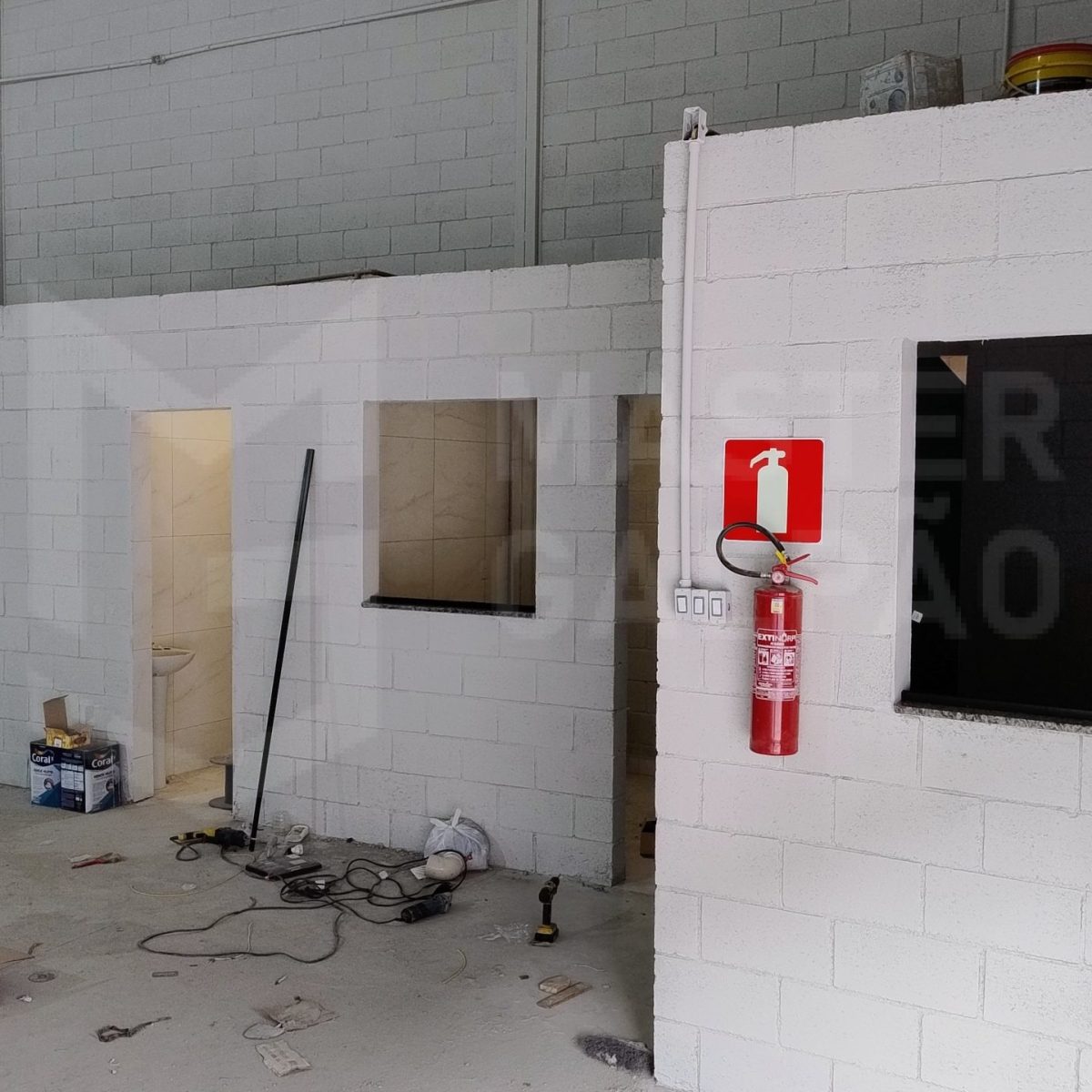 Galpão para Locação em Betim | 320 m²