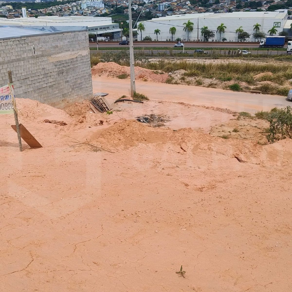 Lote à Venda em Betim | 364,66 m² no Estreito