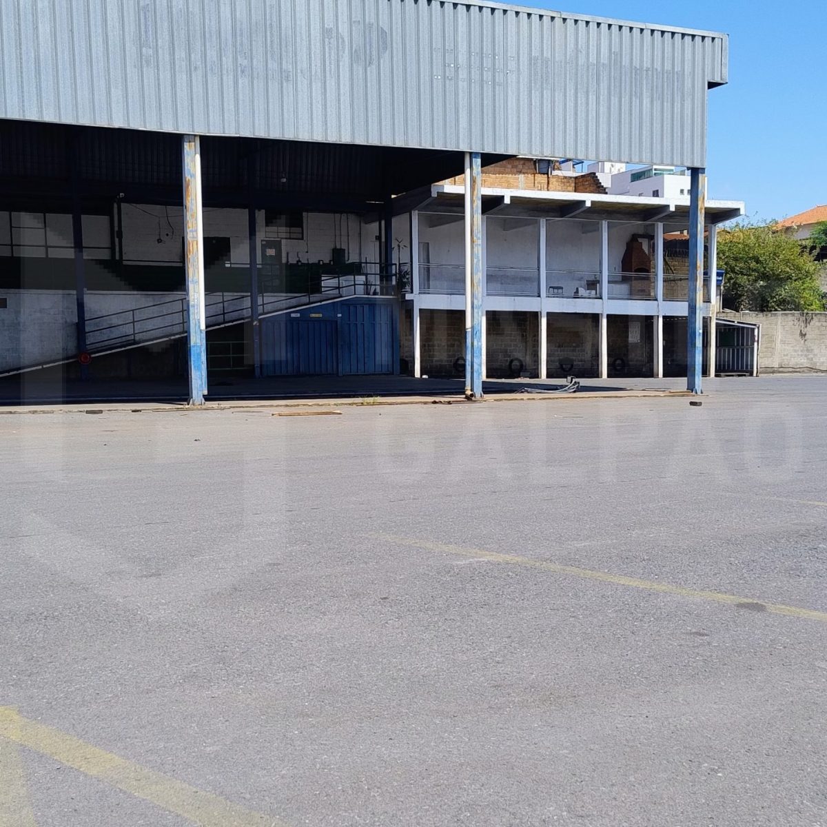 Galpão para Locação em Contagem | 4.000 m² com Pátio