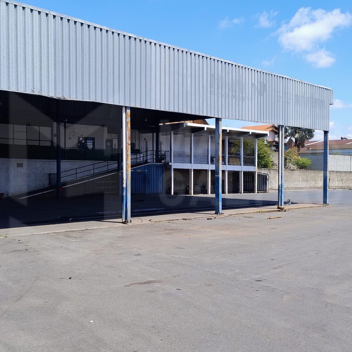 Galpão para Locação em Contagem | 4.000 m² com Pátio