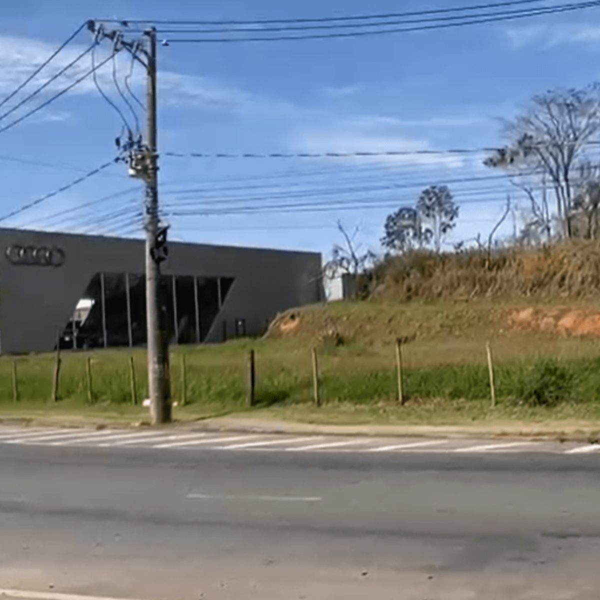Terreno Comercial 20mil m² | Avenida Deusdedith Salgado - Juiz de Fora/MG