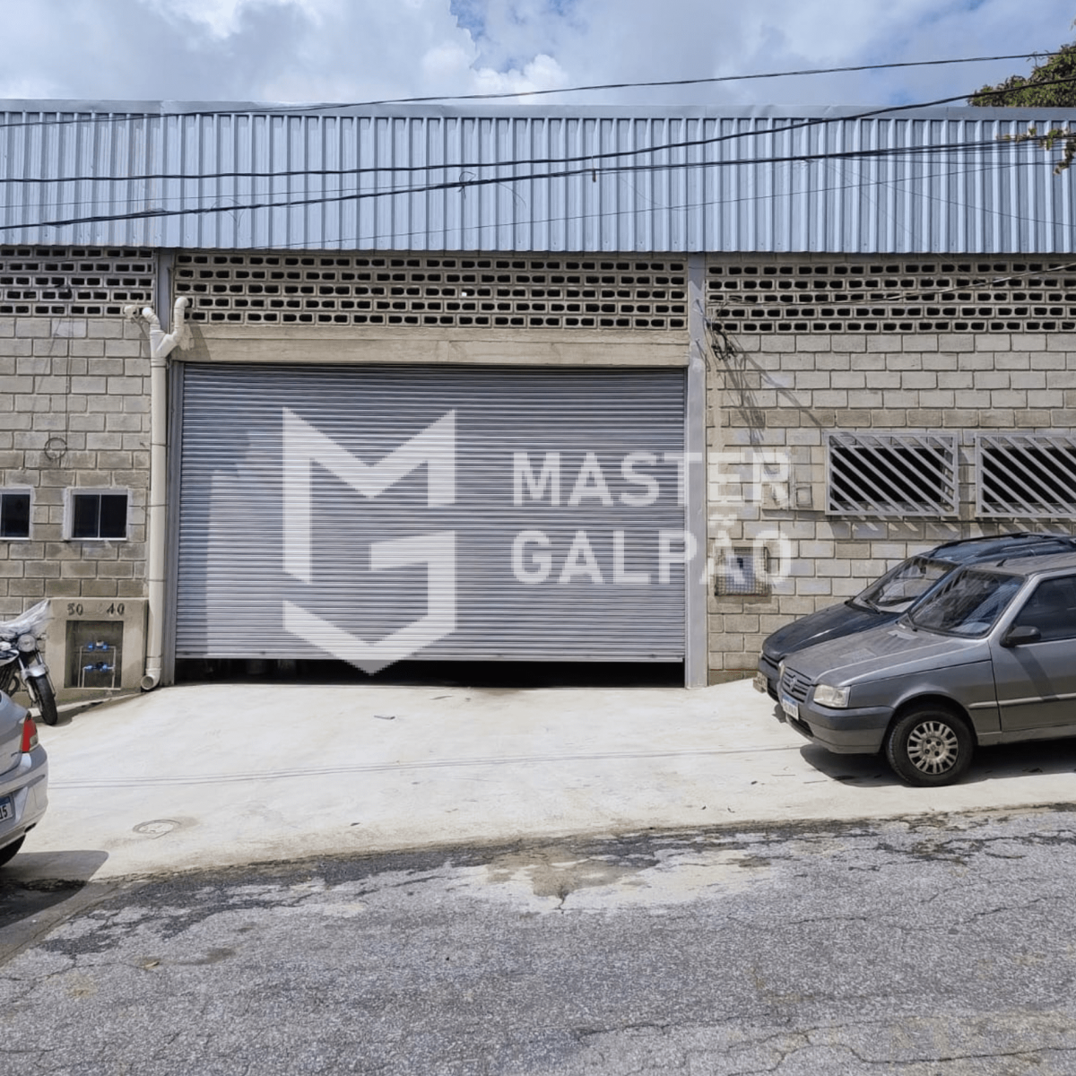 Galpão de 440m²