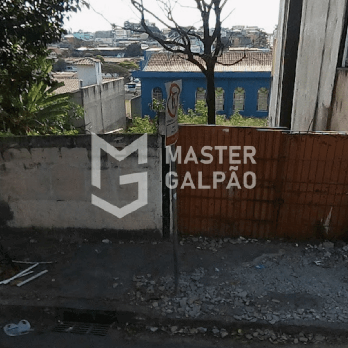 Lote 360m² em Avenida Principal – Água Branca