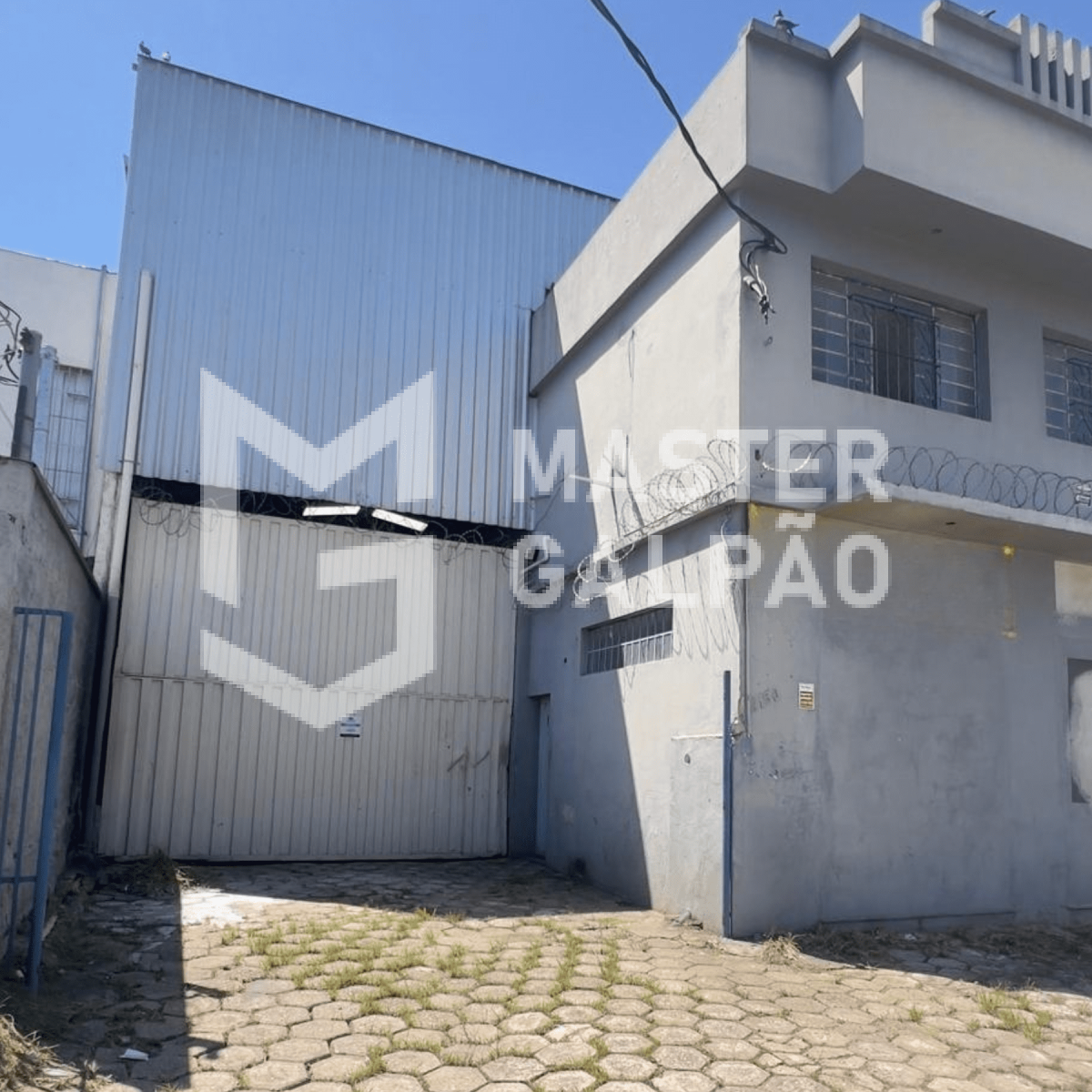 Galpão Industrial com Loja na Frente