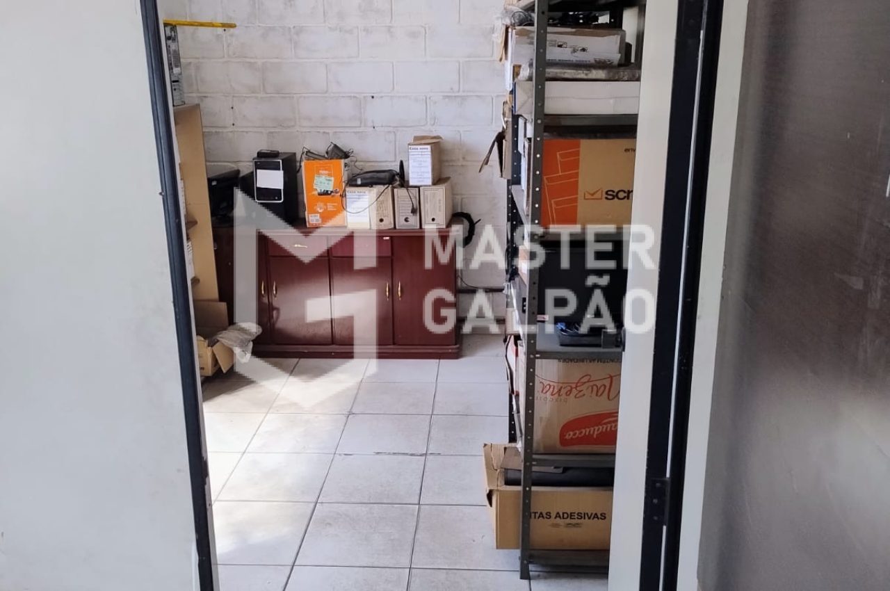 - Galpão de 930m² para Locação em Contagem – Excelente Localização Industrial