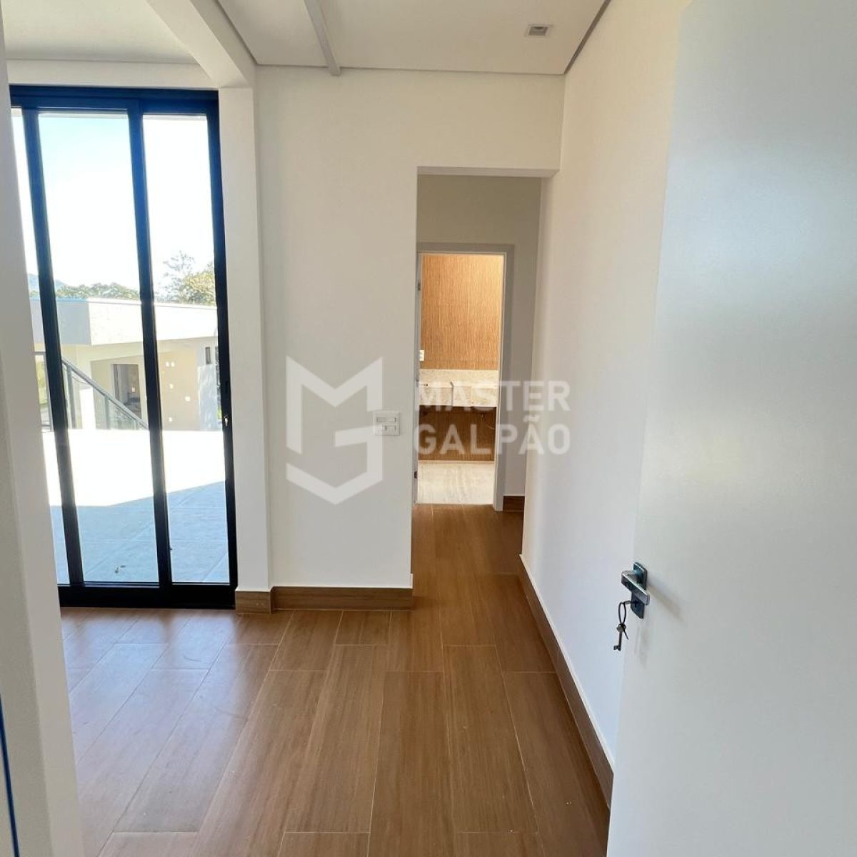 Casa com 4 suítes e lazer completo