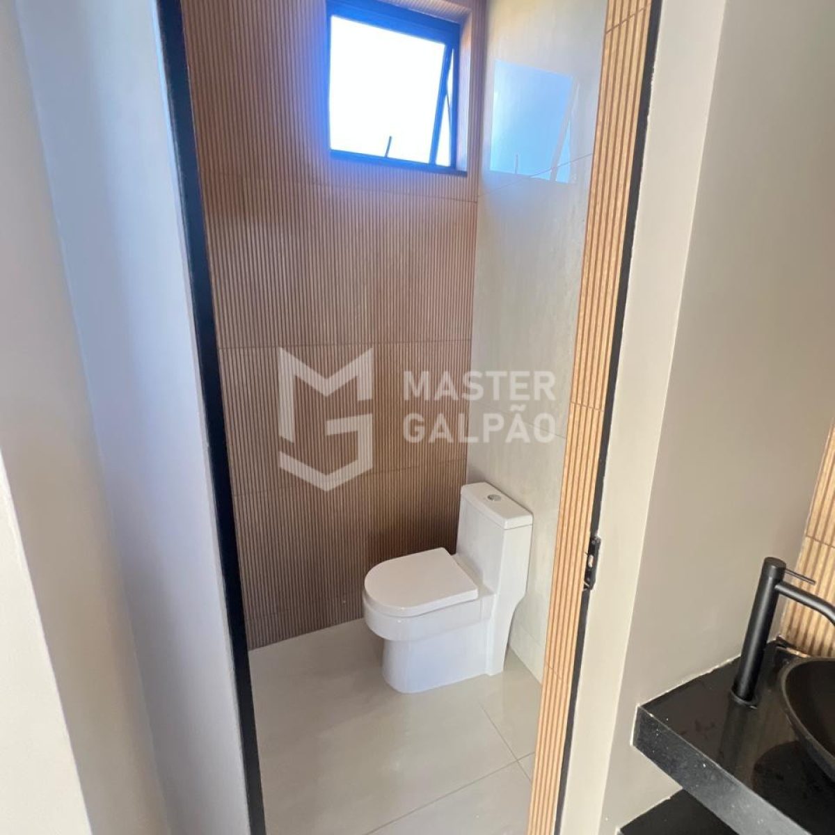 Casa com 4 suítes e lazer completo