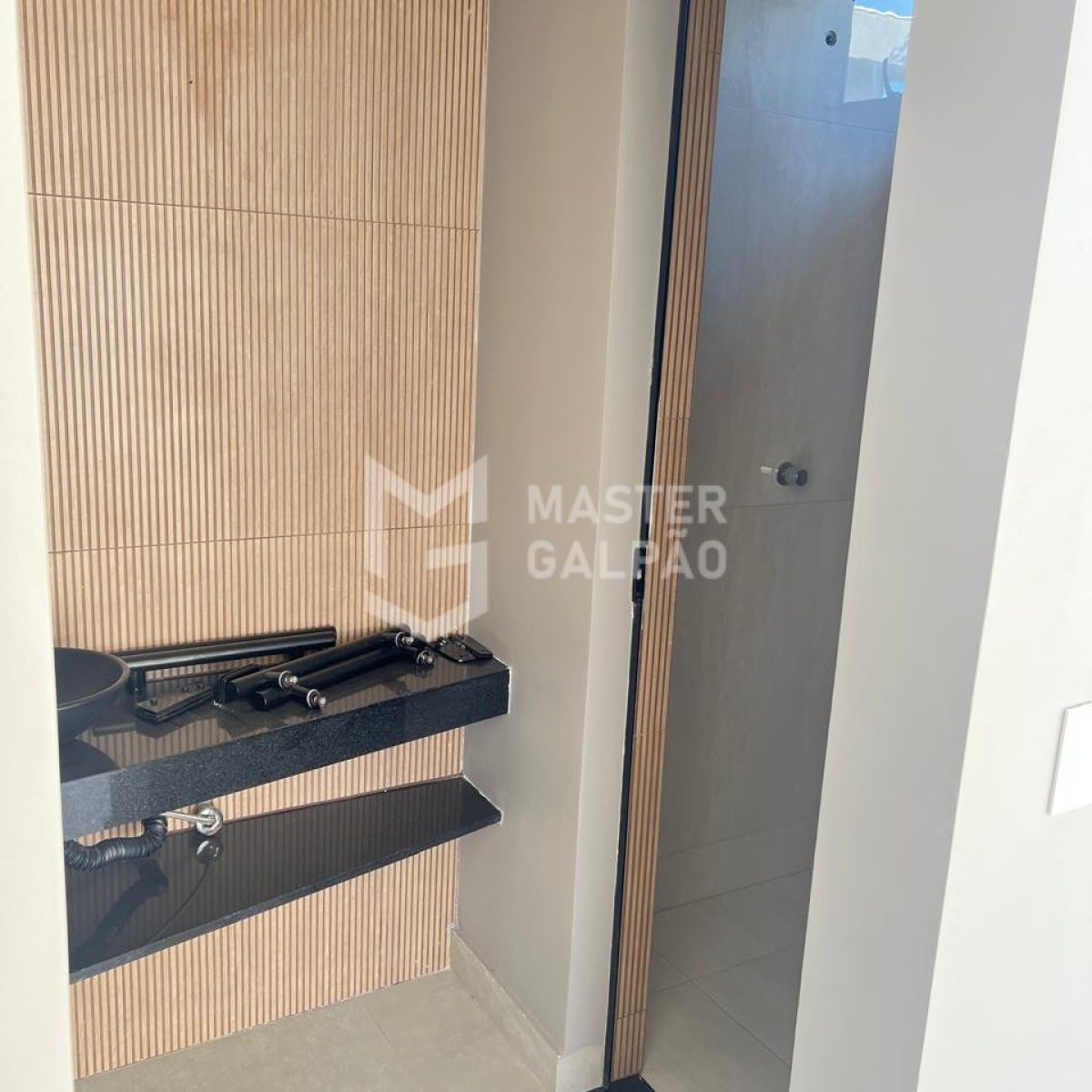 Casa com 4 suítes e lazer completo