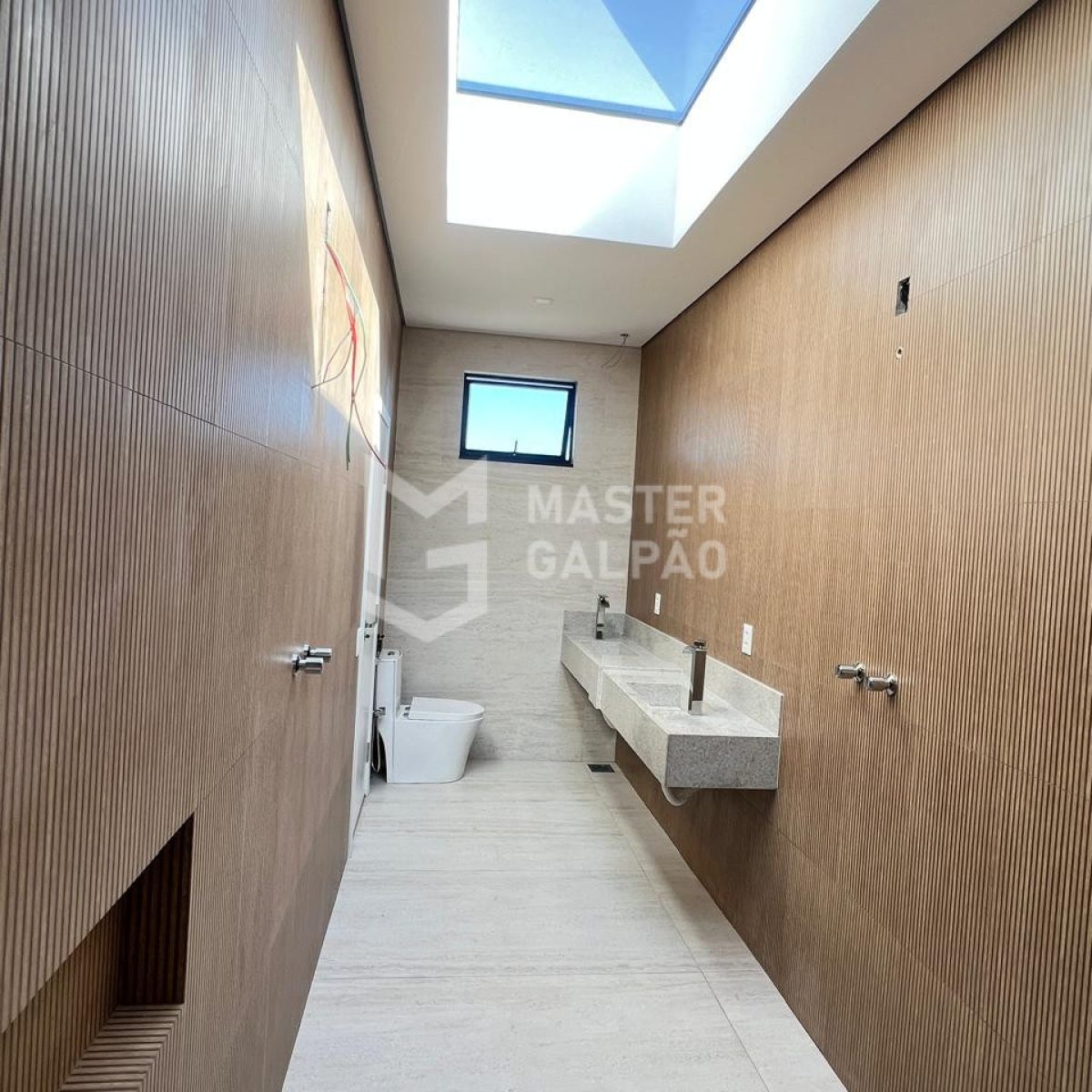Casa com 4 suítes e lazer completo