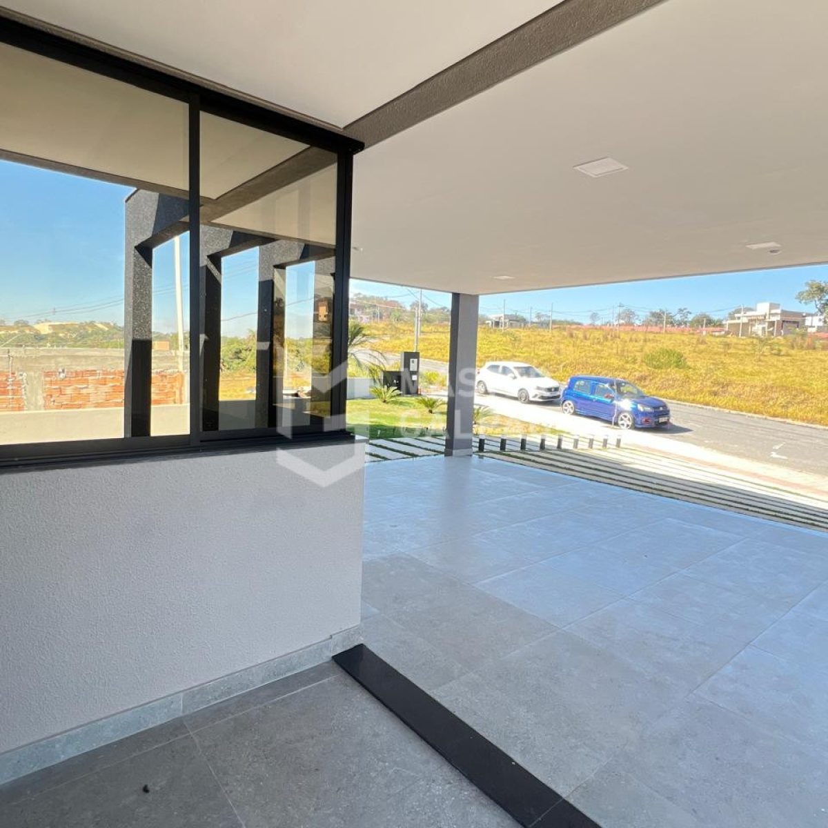 Casa com 4 suítes e lazer completo