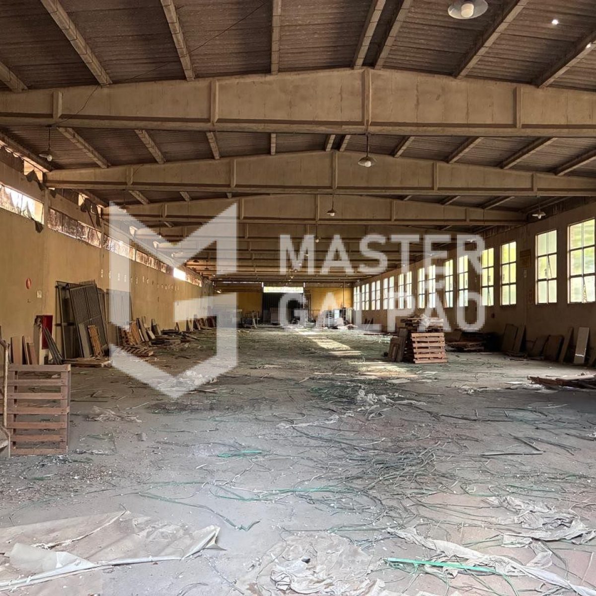 - Terreno Industrial com Galpão à Venda – 8.521m² em Belo Horizonte